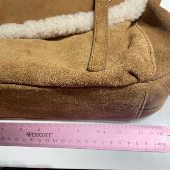 UGG Heritage Tan Suede Hobo Shoulder Bag Sherpa trim - Picture 12 of 16